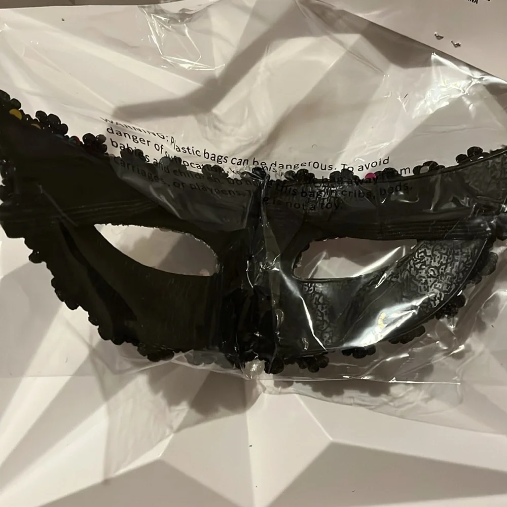 Sequin Masquerade Mask - Multicolor